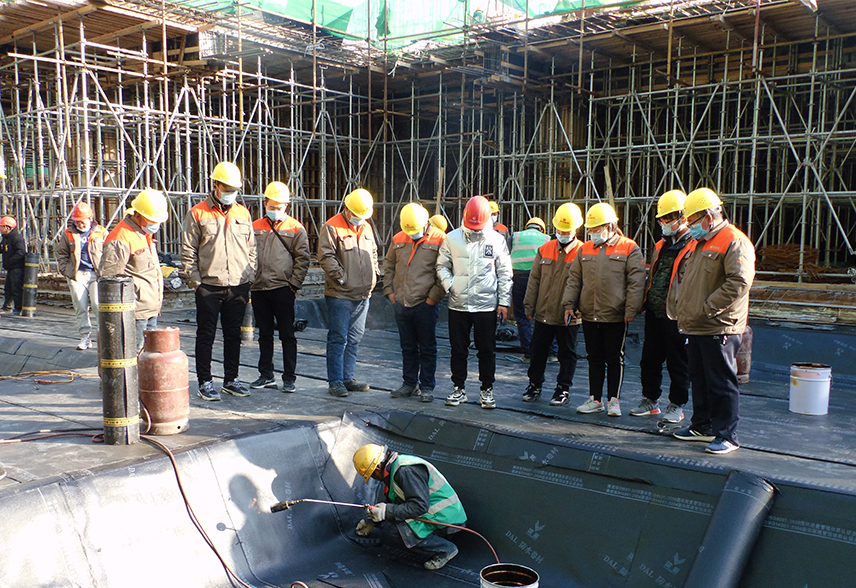 雄安新區(qū)容東片區(qū)工地參觀(guān)